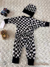 Load image into Gallery viewer, Meadow Romper Black and White Check &amp; Beanie 726
