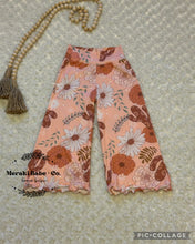 Load image into Gallery viewer, Daphne Wide Leg Pants Boho Desert Print 715
